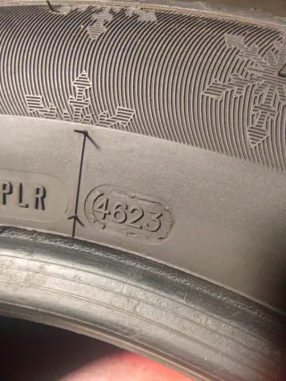 Neumáticos 215/55R16 97V