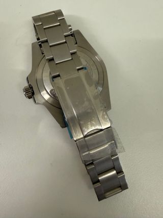 Reloj Negro y Plateado