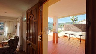 Chalet en venta en Vallirana