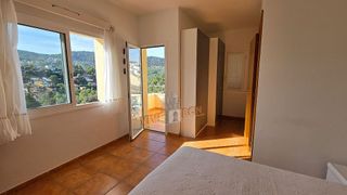 Chalet en venta en Vallirana