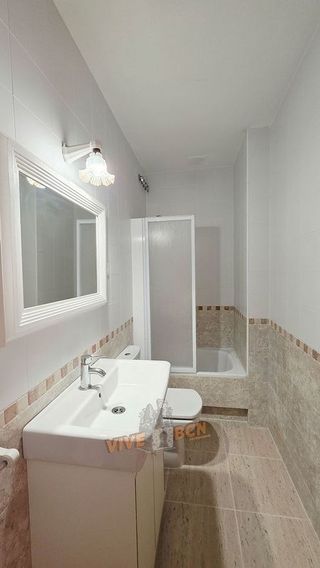 Chalet en venta en Vallirana