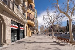 Piso en venta en El Bon Pastor en Barcelona