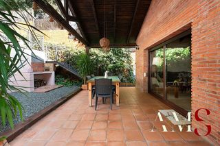 Chalet en venta en Begues