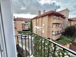 Chalet en venta en Casa Amarilla en Galapagar