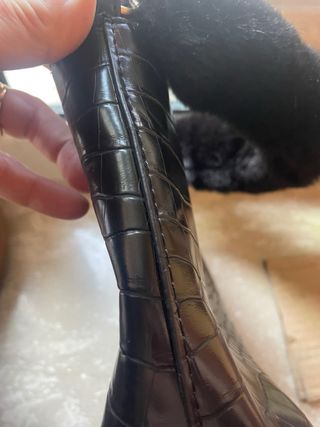 Borsa Bershka nera effetto coccodrillo