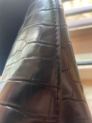 Borsa Bershka nera effetto coccodrillo