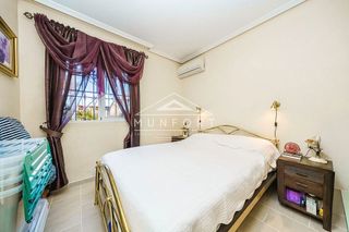 Casa pareada en venta en Campos de Golf - Villa Martin - Los Dolses en Orihuela