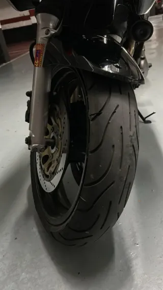 Suzuki Bandit 600 Negra