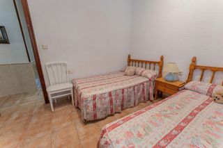 Chalet en venta en Peña de las Águilas en Elche
