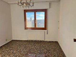 Casa adosada en venta en Alagón