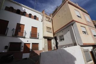 Chalet en venta en Buñol