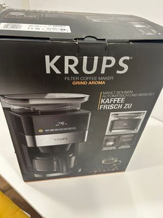 Cafetera Krups Negra y Plateada