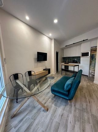 Piso en alquiler en Costillares en Madrid