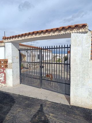 Chalet en venta en Vilamarxant