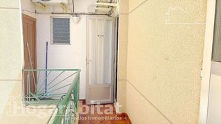 Chalet en venta en Avda. de Abril. - 9 de octubre en Sagunto