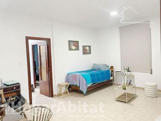 Chalet en venta en Avda. de Abril. - 9 de octubre en Sagunto