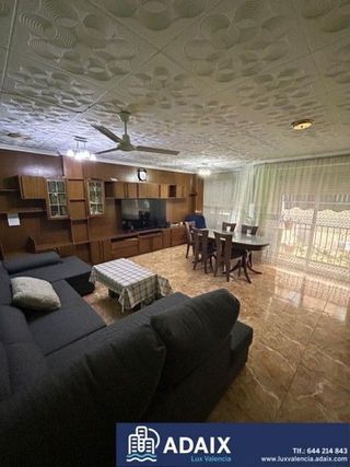 Piso en venta en Zona Calle Valencia en Torrent