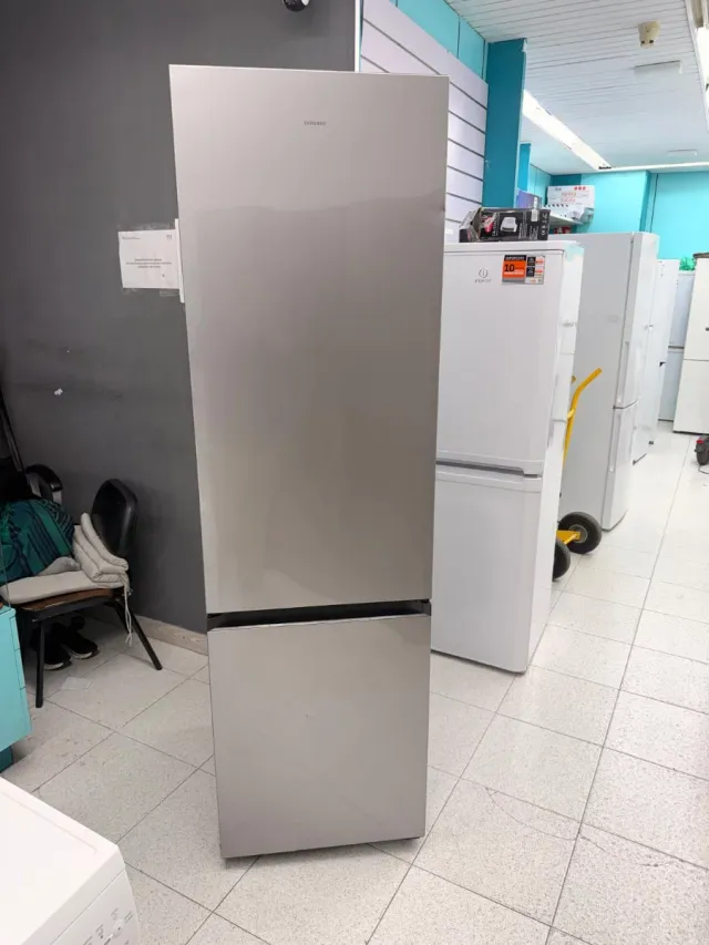 Nevera Combi Samsung Nueva con tara