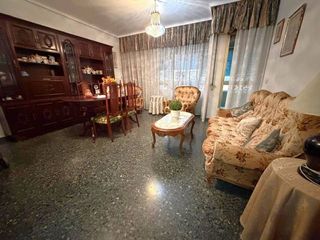 Piso en venta en Feria en Albacete