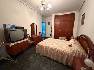 Piso en venta en Feria en Albacete