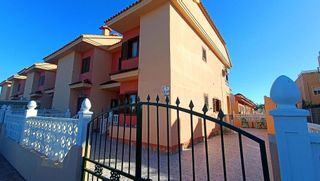 Piso en venta en La Siesta - El Salado - Torreta en Torrevieja