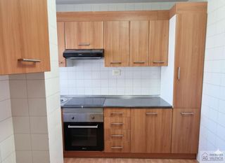 Piso en venta en Els Orriols en Valencia