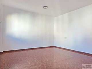 Piso en venta en Els Orriols en Valencia