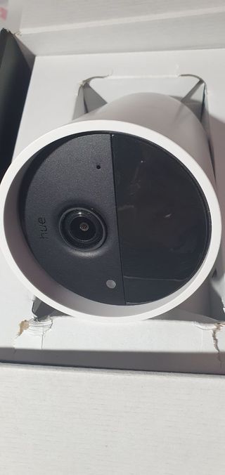 Cámara de seguridad inteligente Philips Hue Secure