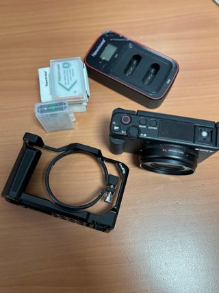 Cámara Sony ZV-1 + Estabilizador SCORP-C