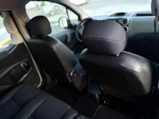 Peugeot Partner 2011