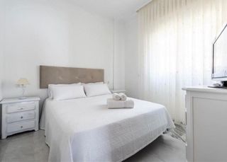 Casa adosada en alquiler en Río Real en Marbella