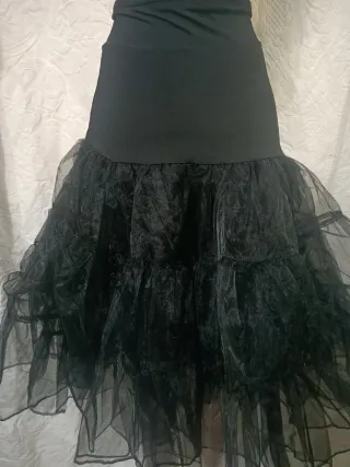 Falda de tul negra