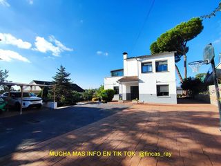Chalet en venta en Lliçà d´Amunt