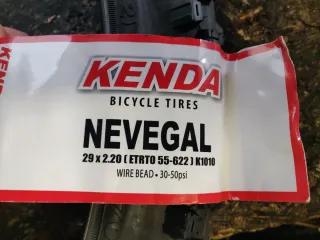 Neumático Bici 29x2.20 (700x55c)