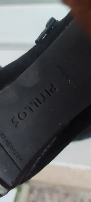 Botines negros de tacón