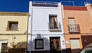 Casa adosada en venta en Teulada Pueblo en Teulada