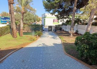 Chalet en venta en Los Balcones - Los Altos del Edén en Torrevieja