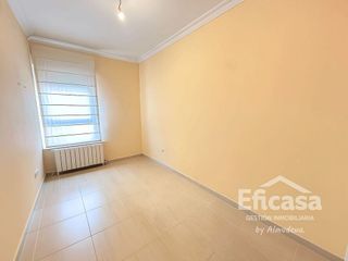 Casa adosada en venta en Tomelloso