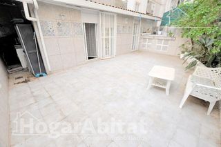Piso en venta en Arrancapins en Valencia
