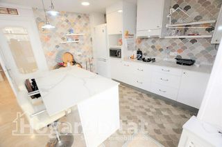 Piso en venta en Arrancapins en Valencia