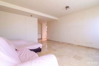 Piso en venta en Ayuntamiento - Avenida Siglo XXI en Azuqueca de Henares