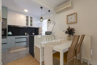 Piso en venta en Reyes Católicos en Alcalá de Henares