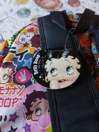 Mochila Betty Boop Multicolor Nueva