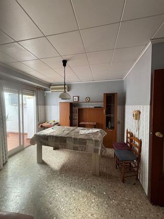 Piso en venta en Benifaió