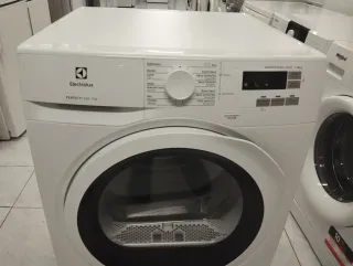 SECADORA ELECTROLUX de 8 kg