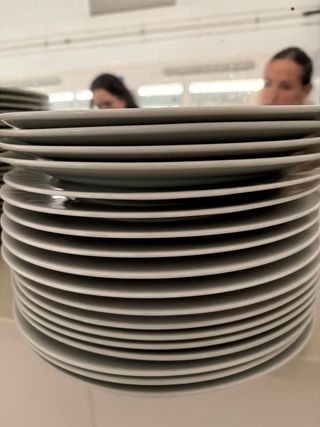 Vajilla de porcelana blanca