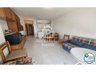 Piso en venta en Empuriabrava en Castelló d´Empúries
