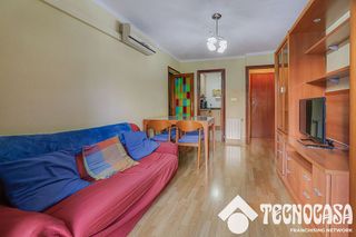 Piso en venta en Artigas - Llefià en Badalona