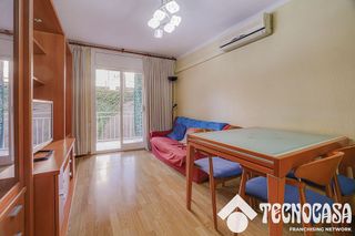 Piso en venta en Artigas - Llefià en Badalona