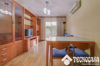 Piso en venta en Artigas - Llefià en Badalona